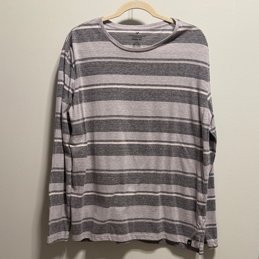 American Eagle Outfitters Gray and White Striped Long Sleeve Shirt